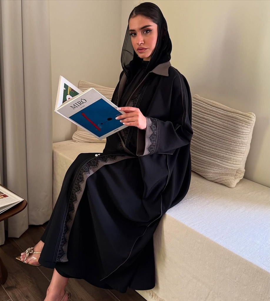 Siraa Design Abaya