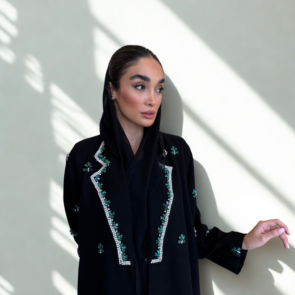 Bee Abaya