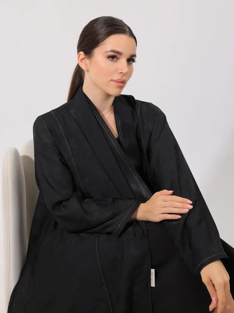 LYS-13 النسخة الثانية باللون الأسود 🖤٣٦ دينار بحريني (1).webp