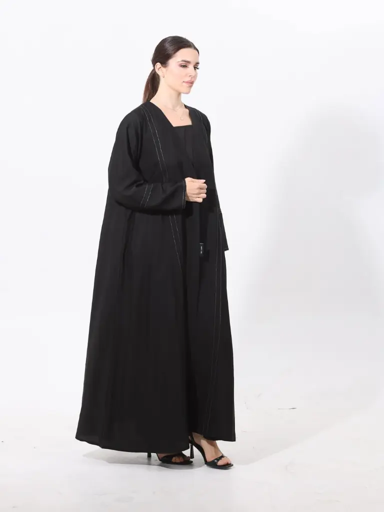 MR-01 قماش صيفي ، قصة عملية ، للاستخدام اليومي و الدوامات سعر العباية ٢٨ دينار بحريني (2).webp