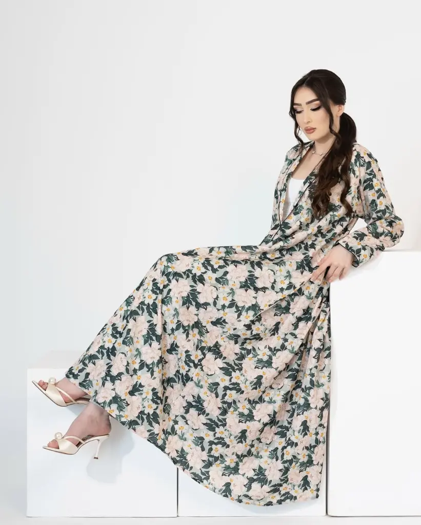 Linen Abaya By Mimz - 38🇴🇲- 380🇸🇦🇶🇦🇧🇭🇦🇪.webp