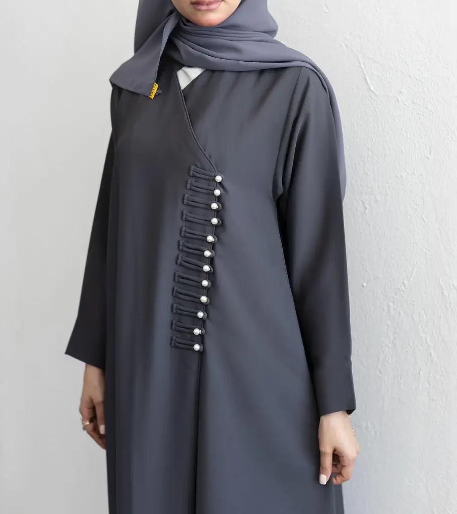 Abaya Code- p203 B___Abaya Price-29🇴🇲🇧🇭290🇶🇦🇦🇪🇸🇦24🇰🇼.____-اسم القماش انترنت.. جداا ص.webp