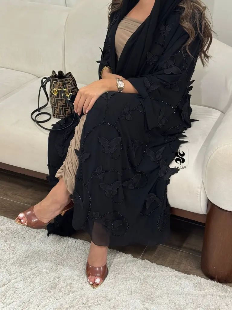 عباية العيد والكشخه والمناسبات الراااهيهدخلنا فيها الستونز مع الbutterflies عشان تعطيكم vibe الد (3).webp