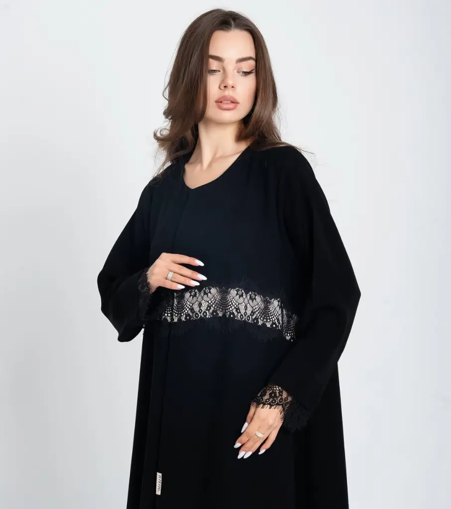 Abaya with ShelahFabric - Crepe (كريب)Code - WN 4Price- 29 🇴🇲 , 290 🇦🇪 (2).webp