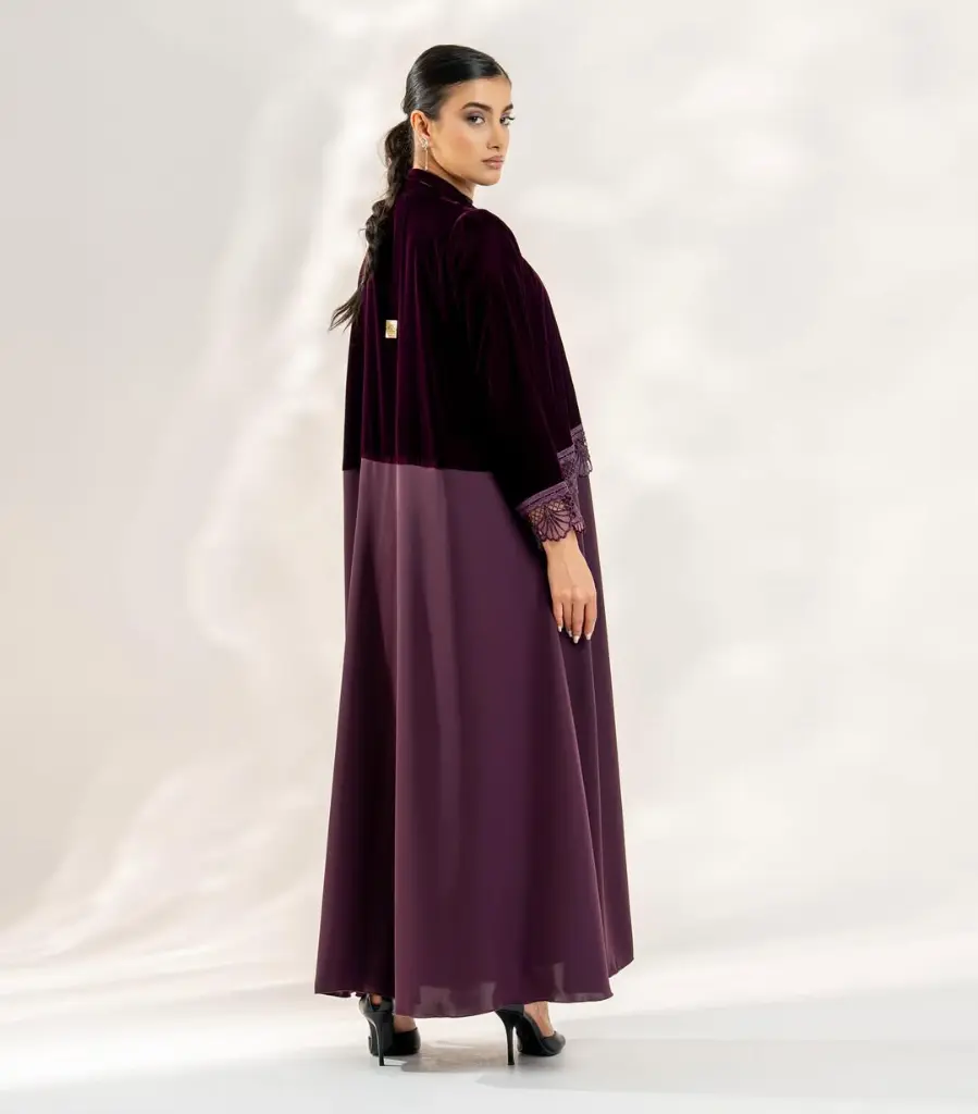Abaya code- NAS-192Abaya price- 38 OMRAvailable color- dark blue- black-burgandy________________ (5).webp