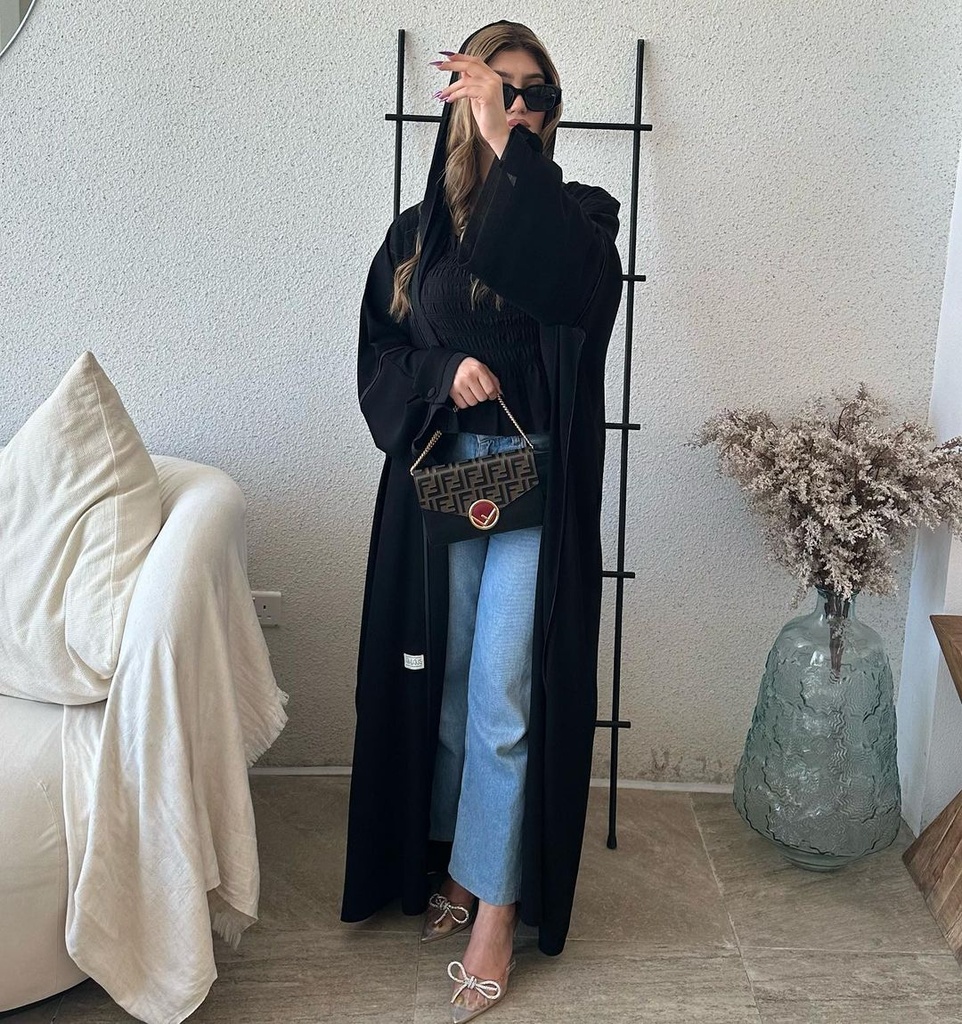 Fabulous Line Abaya