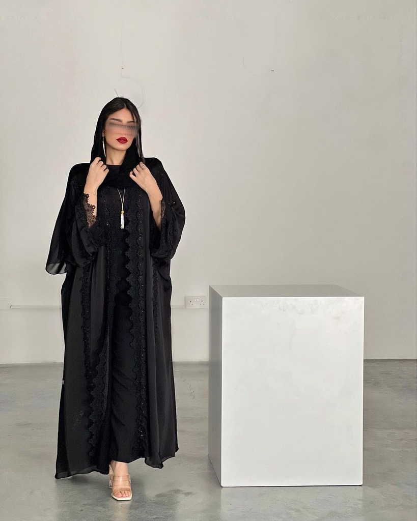 Amna Line Abaya
