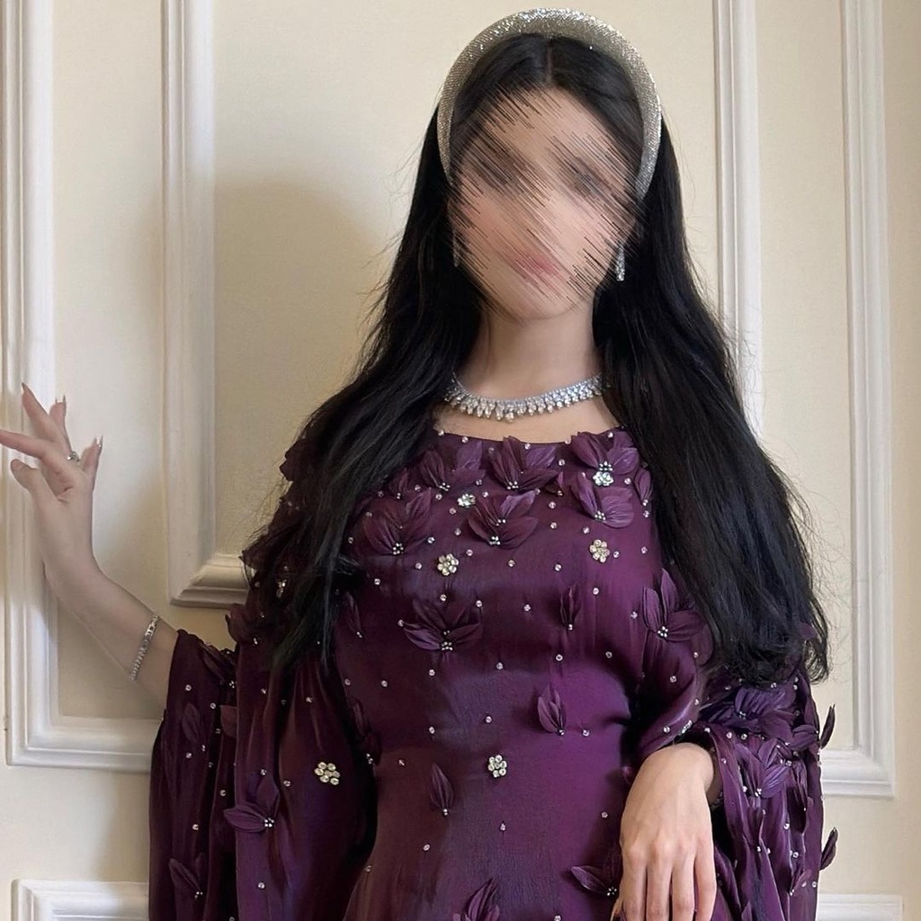 Ezeze Collection Dress