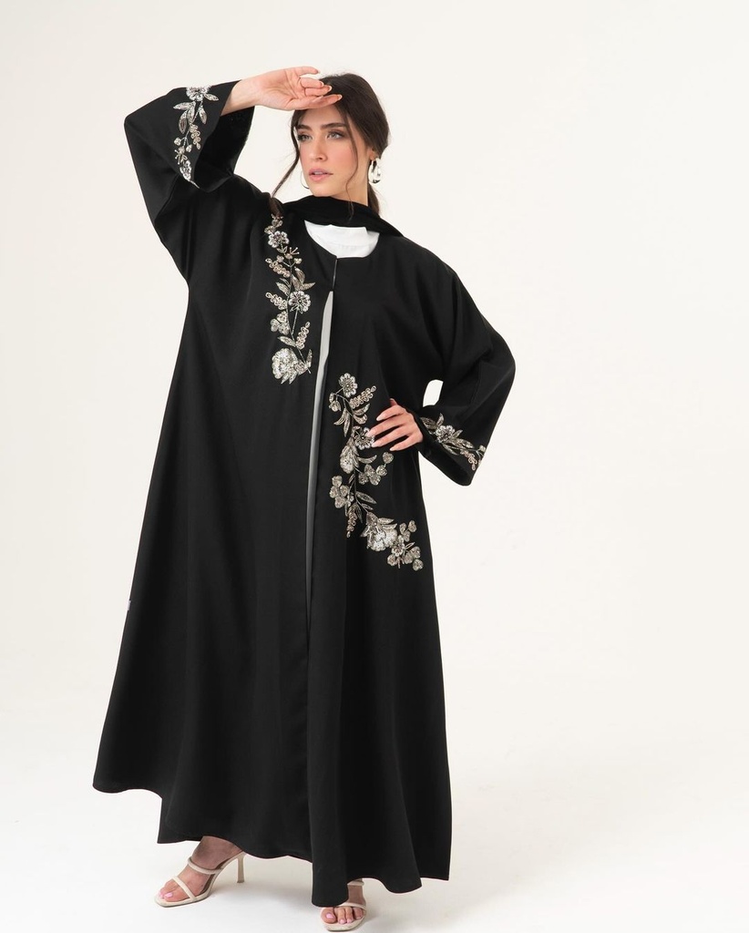 Amna AlGhaithi Abaya