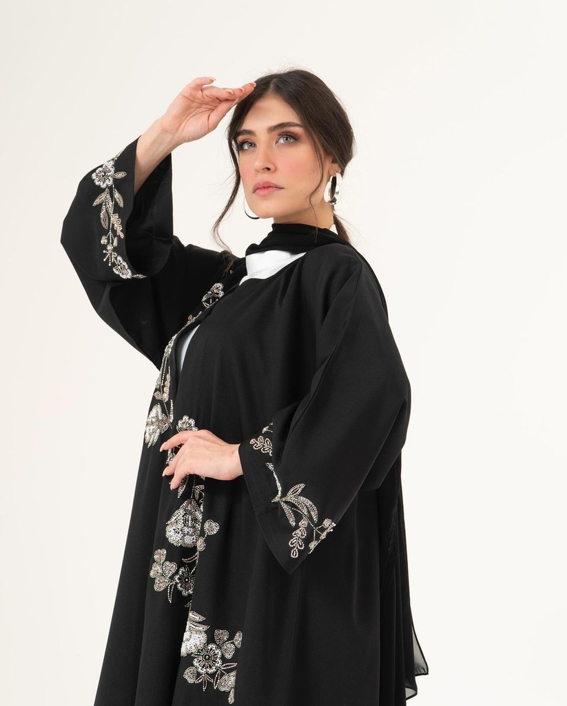 Amna AlGhaithi Abaya