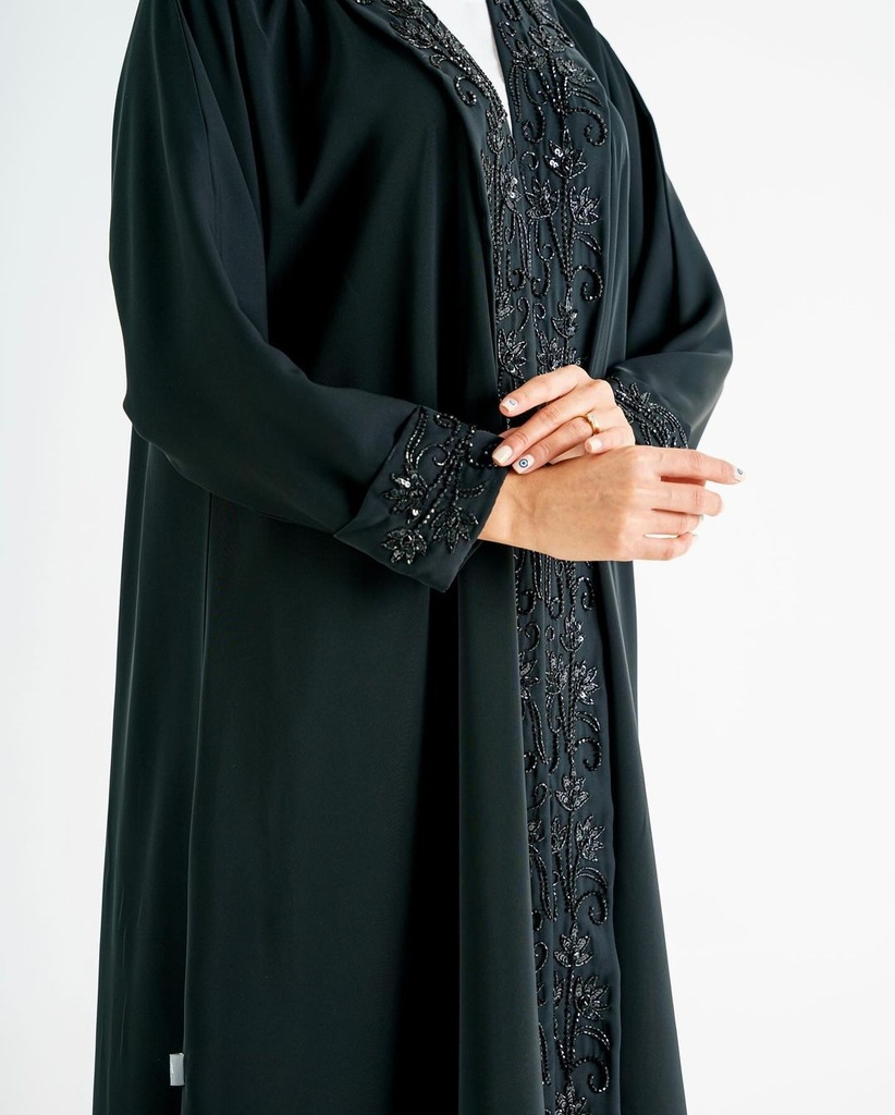 Amna AlGhaithi Abaya