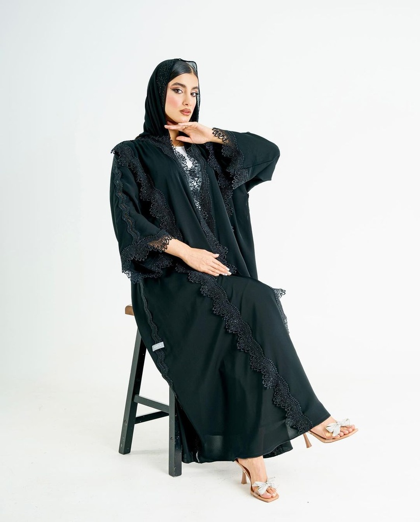 Amna AlGhaithi Abaya