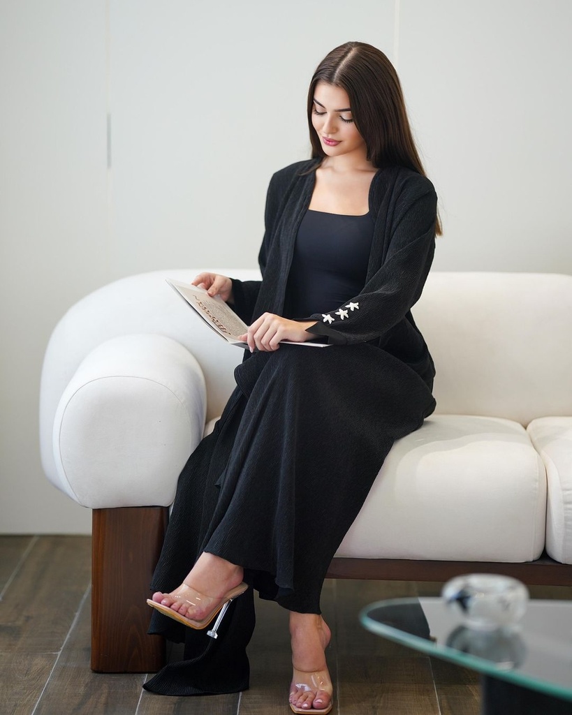 Amna AlGhaithi Abaya