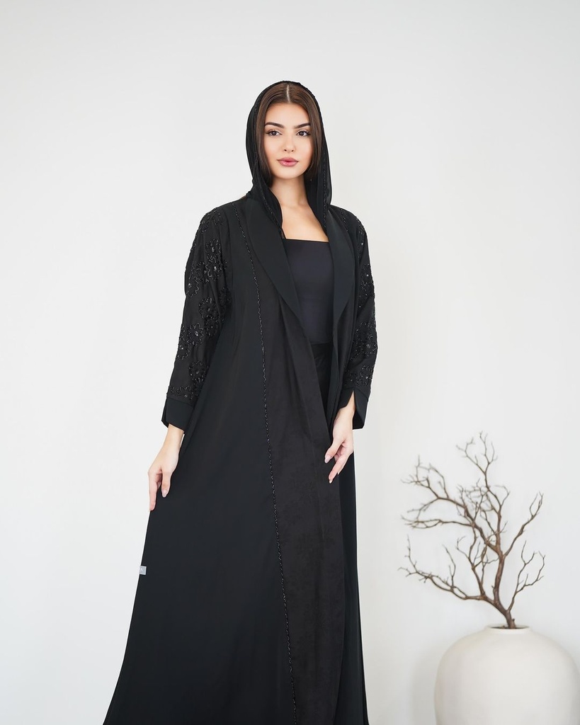 Amna AlGhaithi Abaya