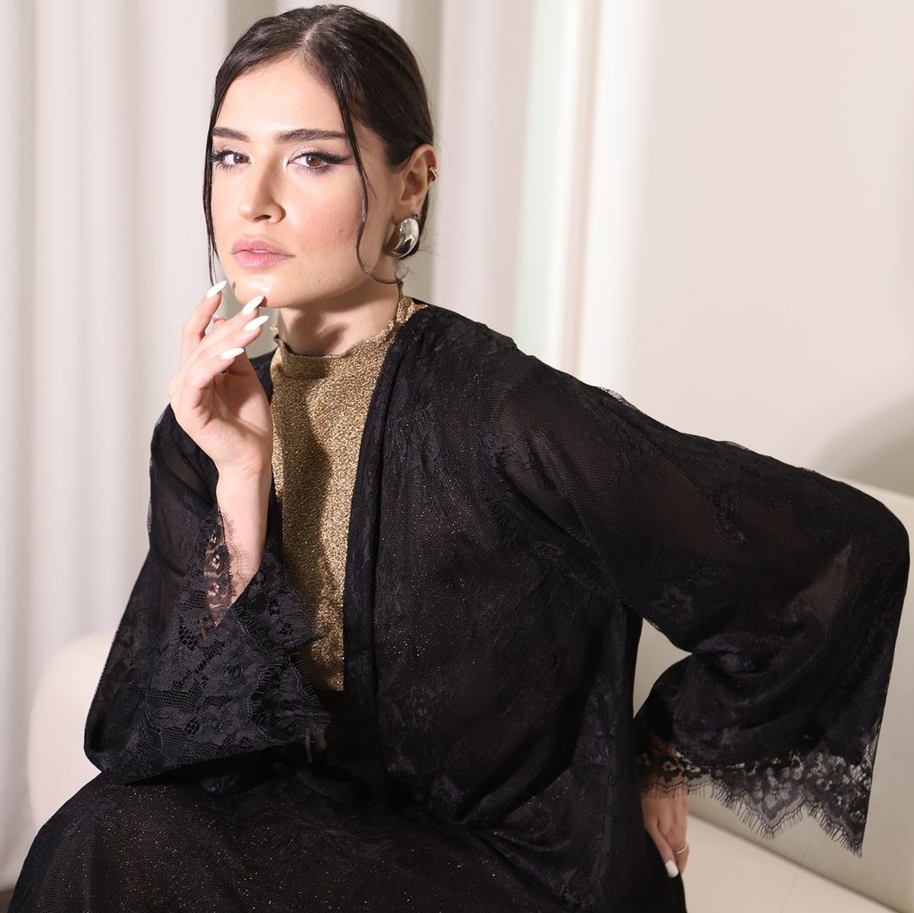 Buthaina Line Abaya