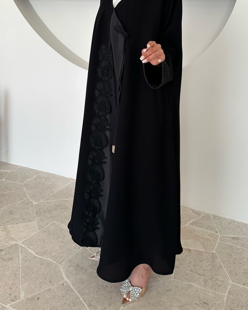 Siraa Design Abaya