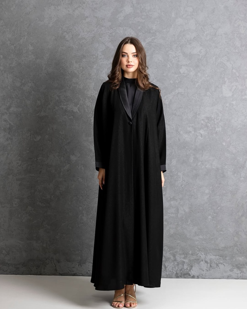 Amna Al Ghaithi Abaya 