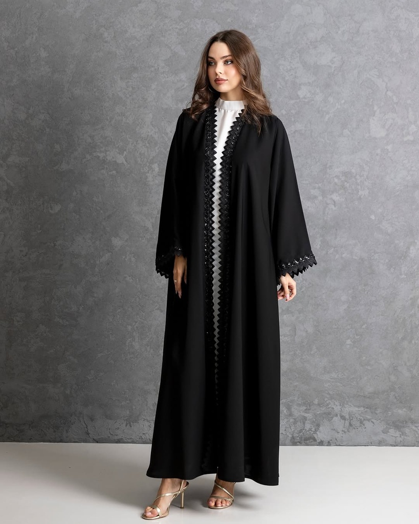 Amna Al Ghaithi Abaya 
