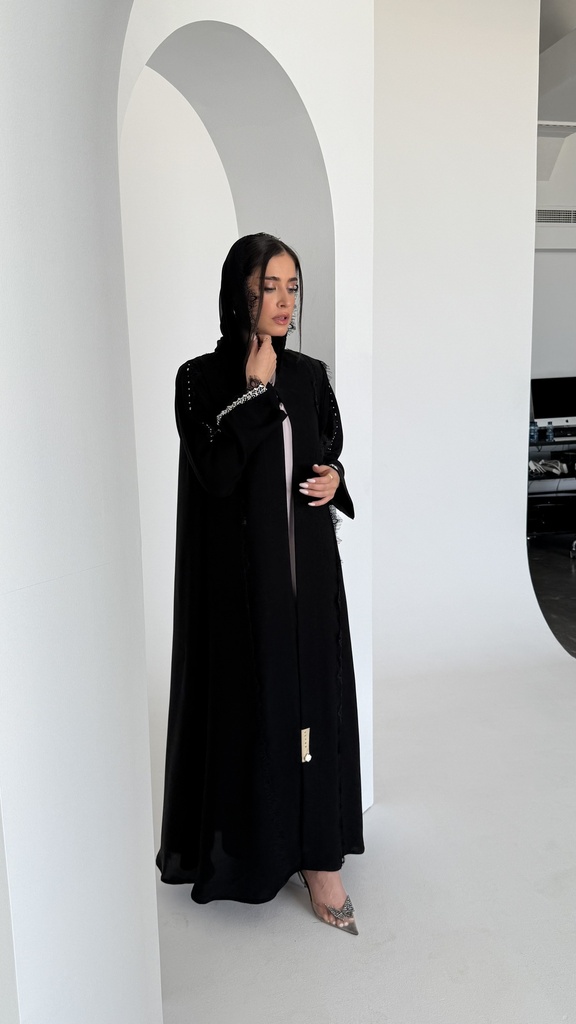 Siraa Design Abaya
