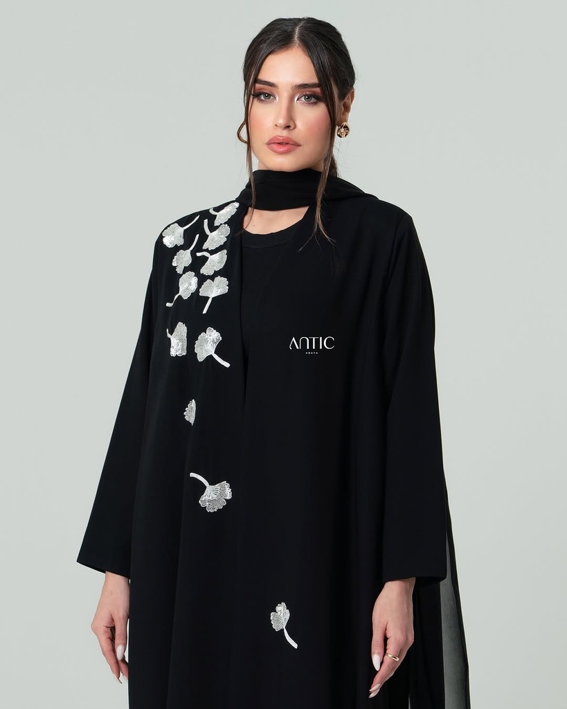 Antic Abaya