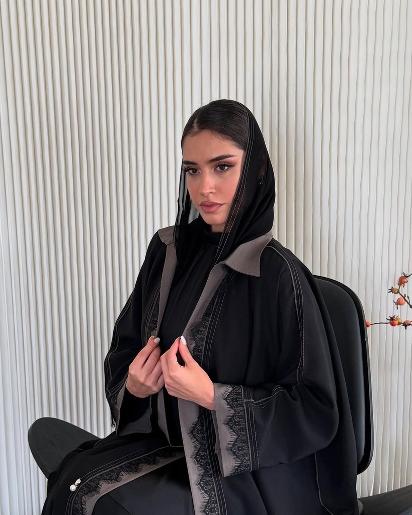 عباية سّيراءُ ديزاين