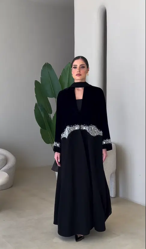 Moon Design Abaya