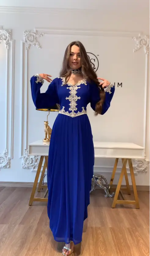 فستان من غدير سالم