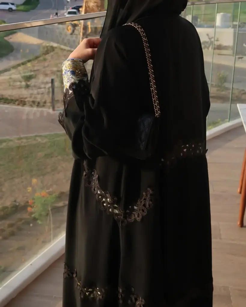 Valeri Attire Abaya