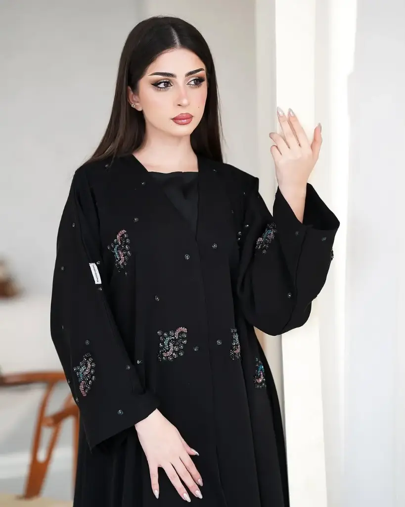 Khadija Al Nabhani Abaya 