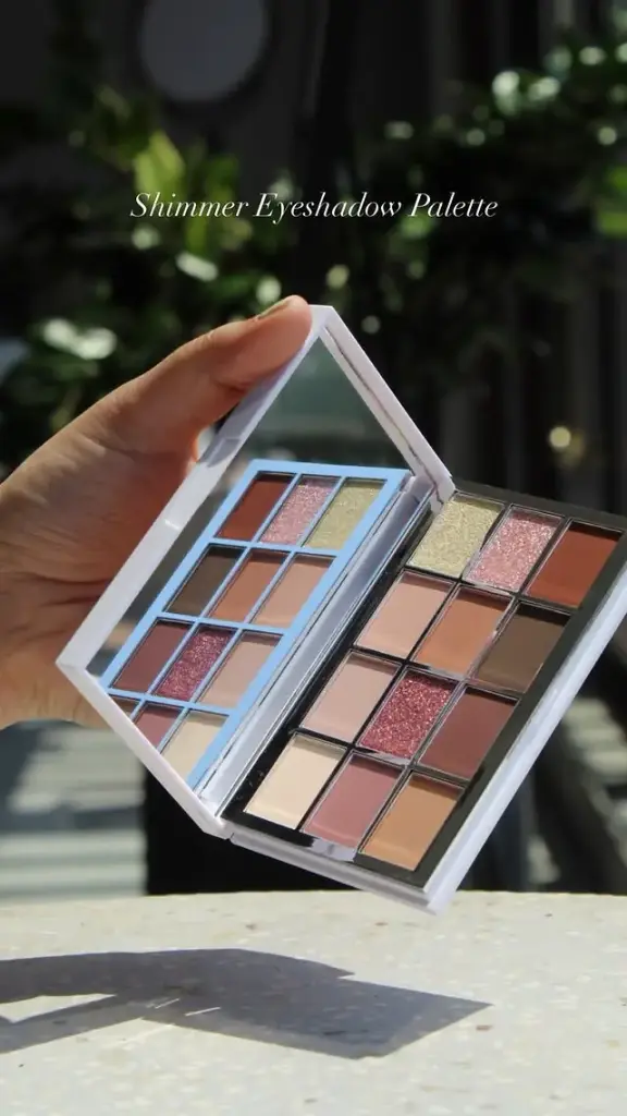 Khulood Cosmetic Shimmer Eye Shadow Palette