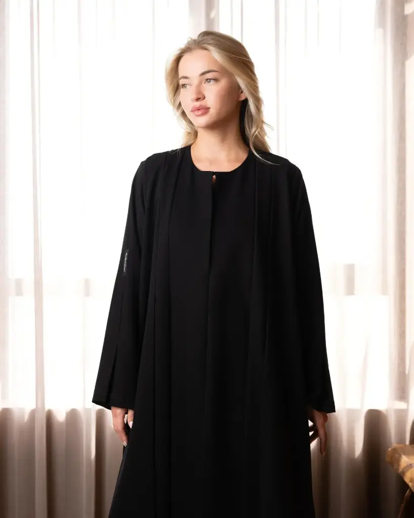 Khadija Al Nabhani Abaya 