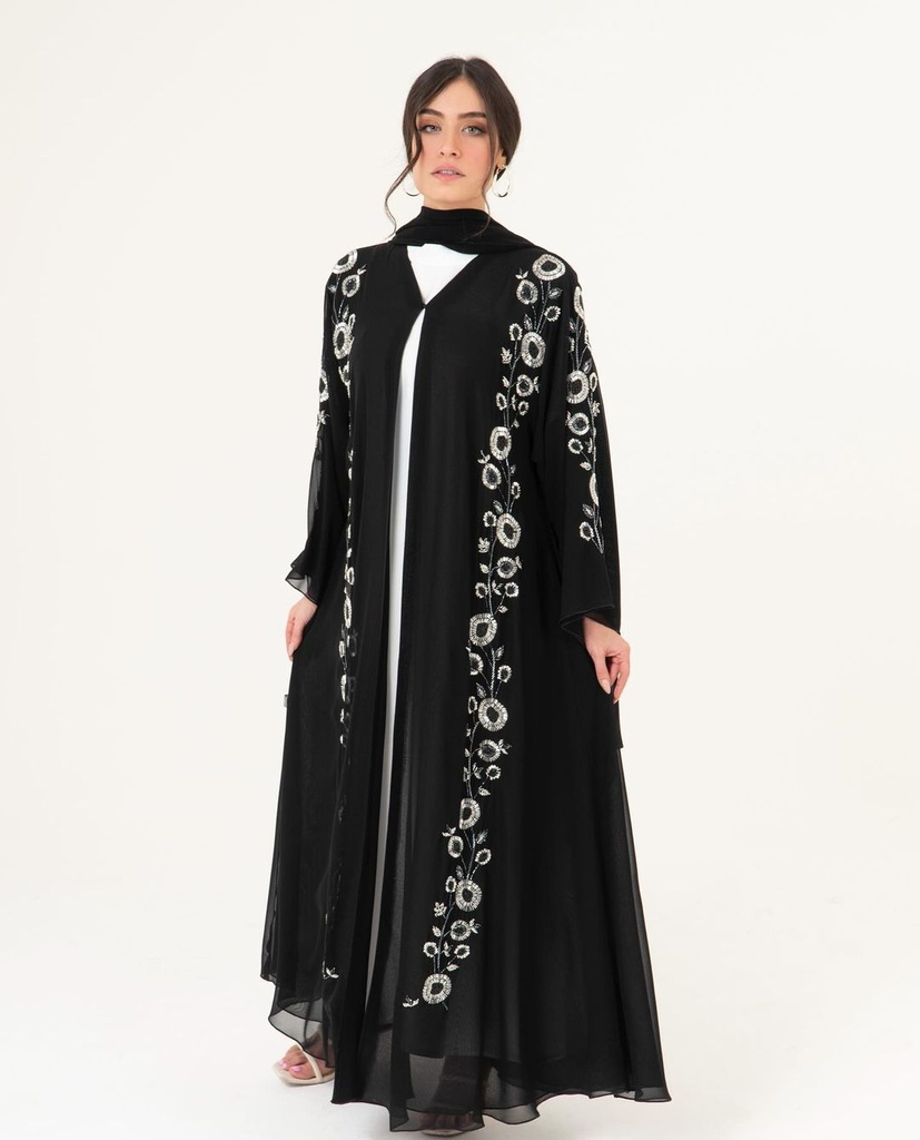 Amna AlGhaithi Abaya