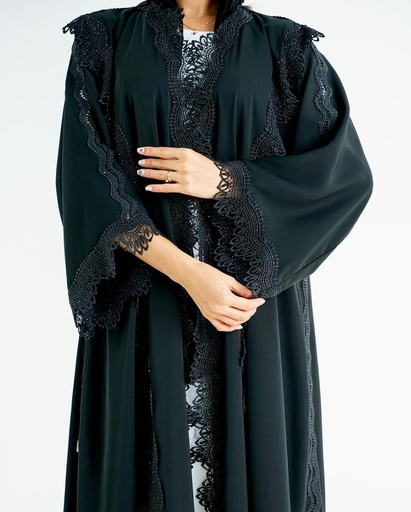 Amna AlGhaithi Abaya