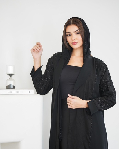 Amna AlGhaithi Abaya