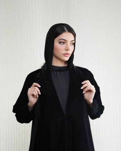 آمنه الغيثي عباية