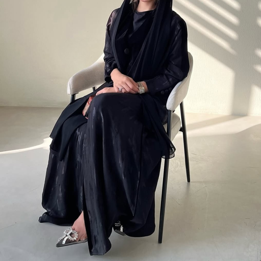 السّيراءُ ديزاين عباية