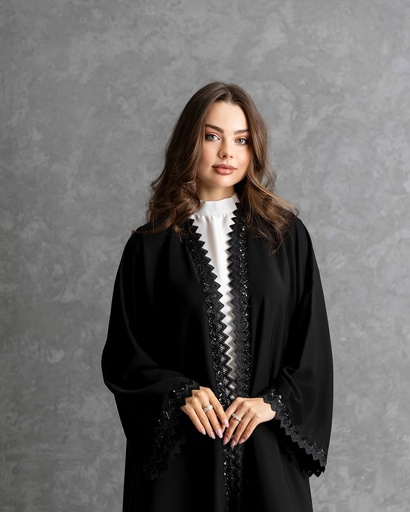 Amna Al Ghaithi Abaya 