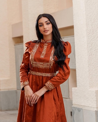 سرينا بوتيك فستان