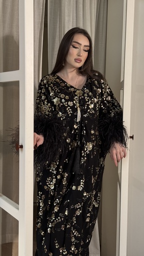 Chic Design Dress 