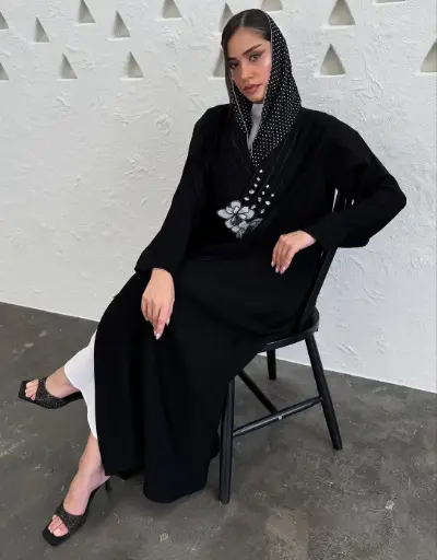 عباية سّيراءُ ديزاين