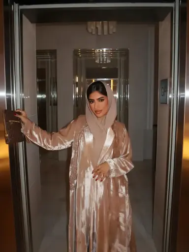 عباية فاليري أتير