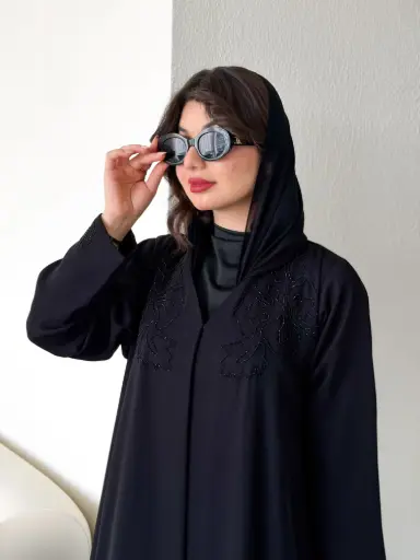 Onina Abaya