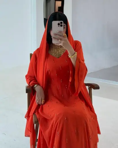 فستان الدماني