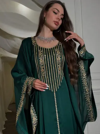 فستان من غدير سالم