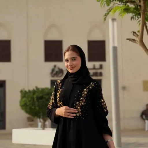 عباية ليميتد باي شيخة
